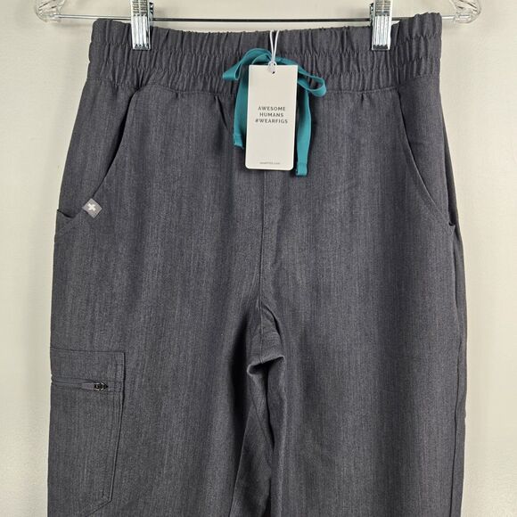 Figs Women’s XS Petite Zamora Jogger Scrub Pants Gray Pockets 840140669916 NWT - Picture 2 of 7